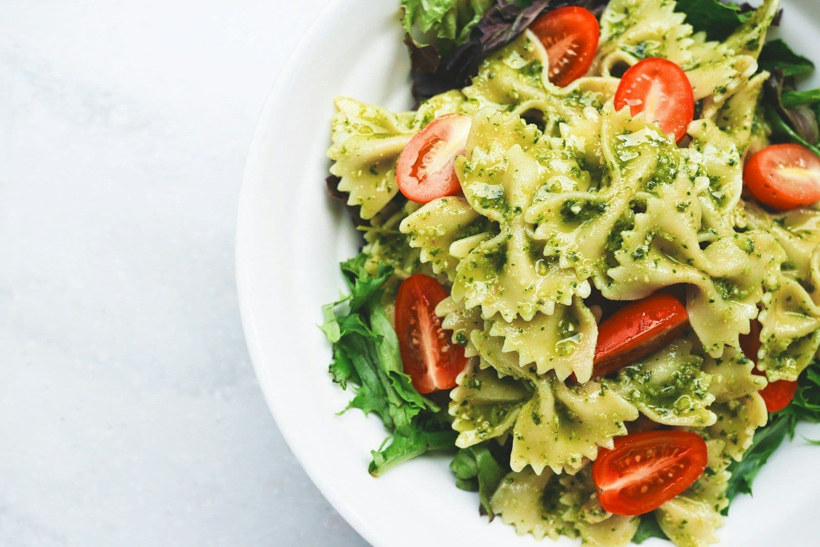 Pâtes au pesto, basilic frais